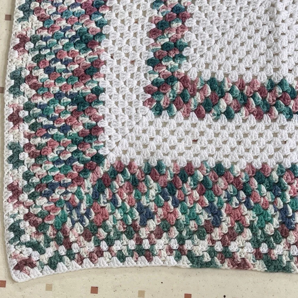 Handmade Vintage Crochet Baby Lap Afghan Blanket Throw 35